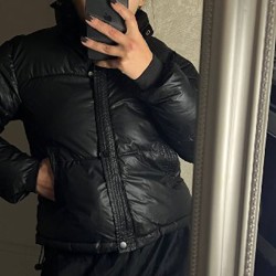 Стильные куртки - фото 9