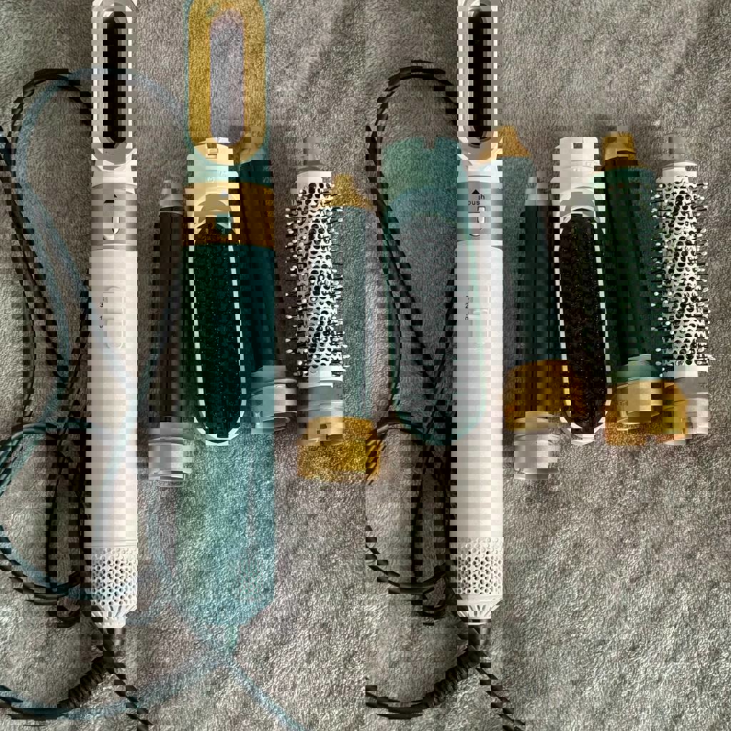 Фен для волос с насадками