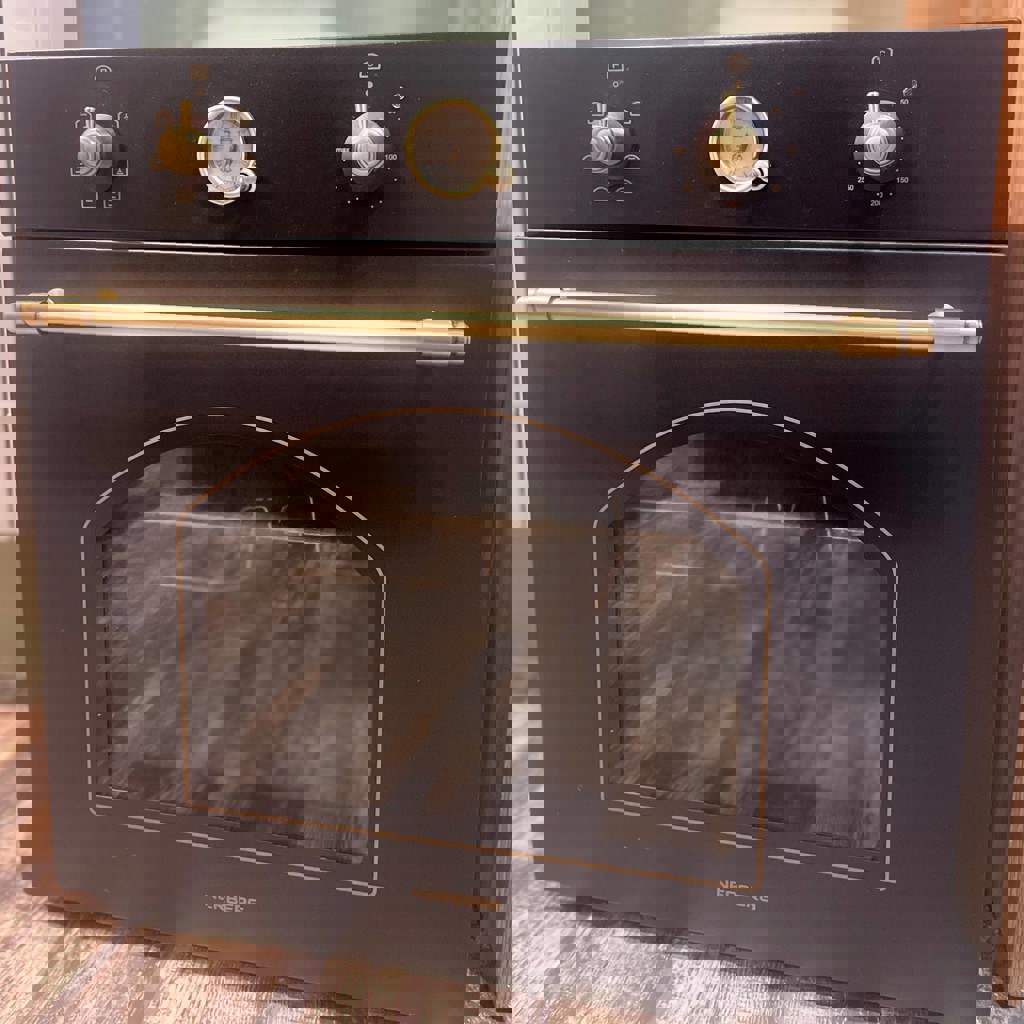 Электрическая духовка NERBERGS