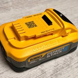 Аккумулятор DeWALT DCBP520 PowerStack 5 Ah - фото 4