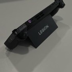 Портативная консоль Lenovo Legion GO - фото 7