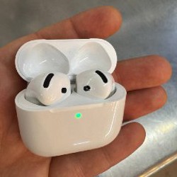 AirPods 4 ANC - фото 1