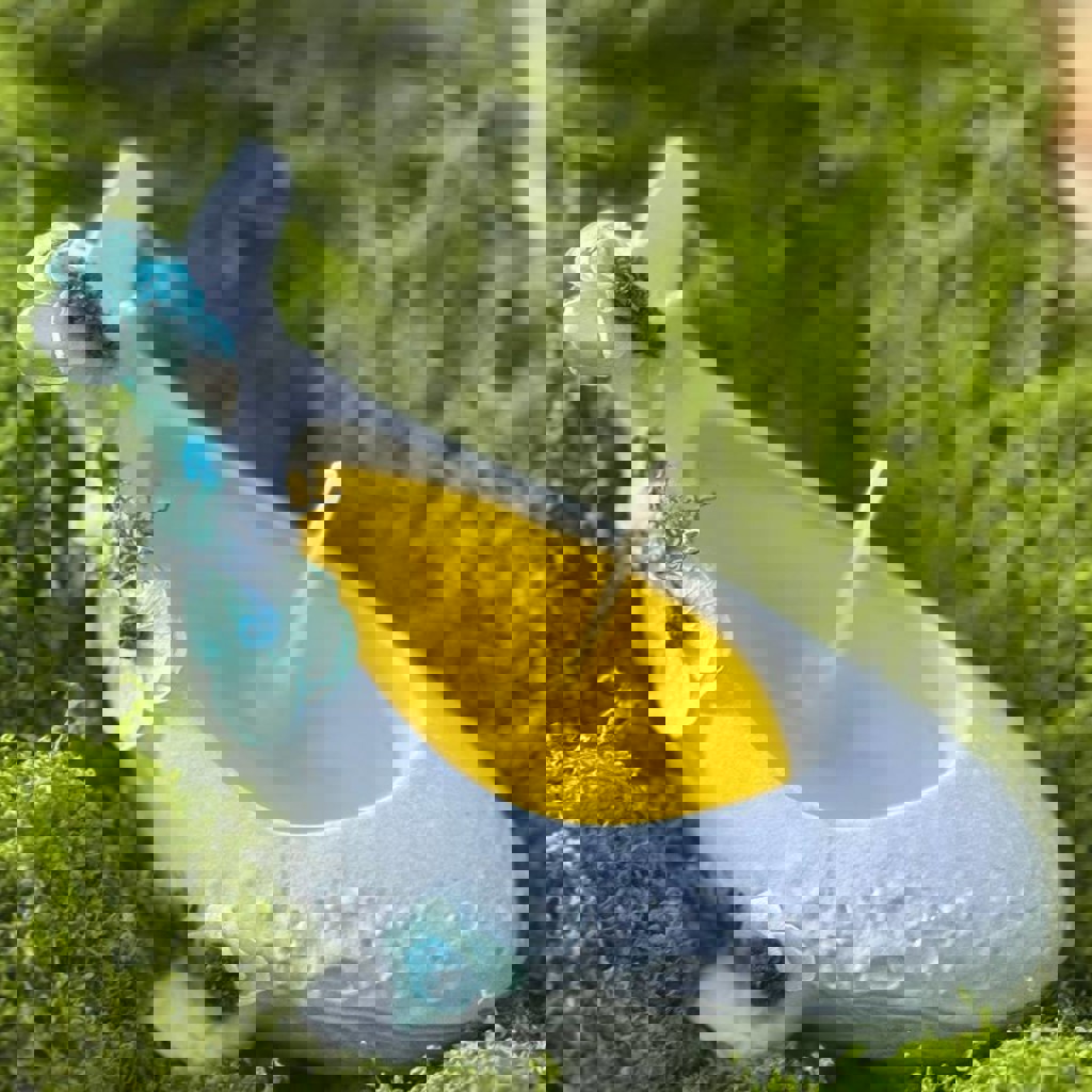 Декоративные свечи в форме китов