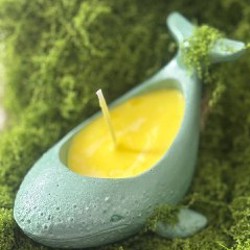 Декоративные свечи в форме китов - фото 2