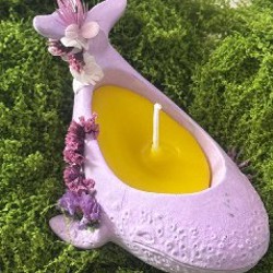 Декоративные свечи в форме китов - фото 3