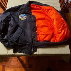 Бомбер с патчами - фото 2