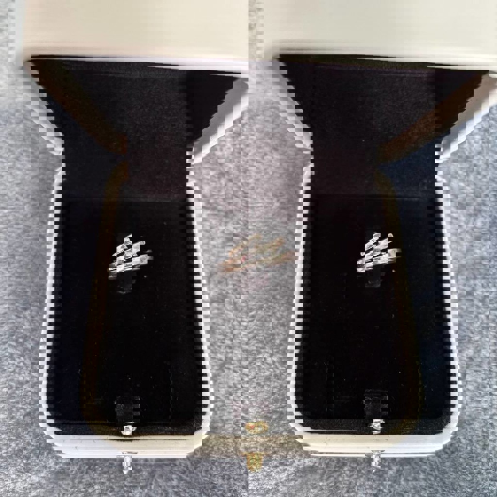 Кольцо серебро с фианитом