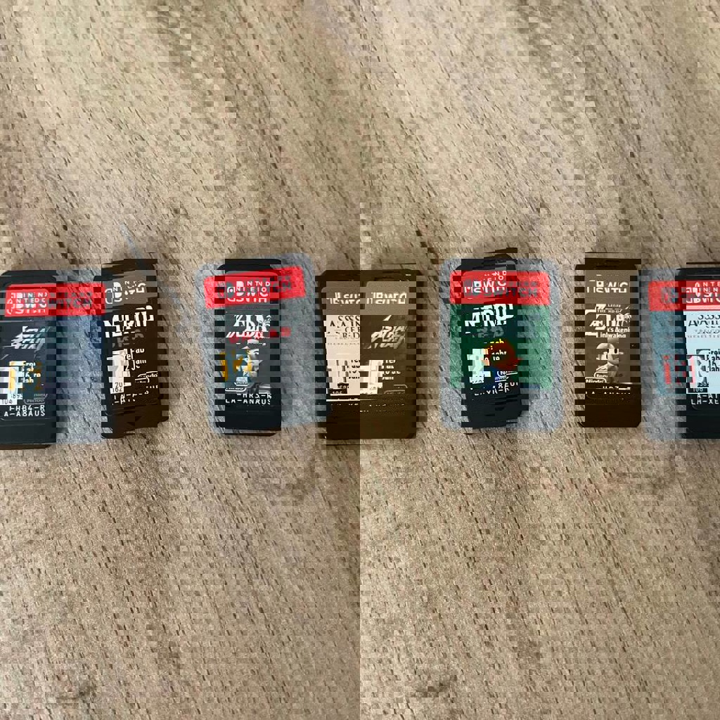 Твердый чехол и грип Skull & Co