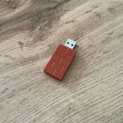 Твердый чехол и грип Skull & Co - фото 3