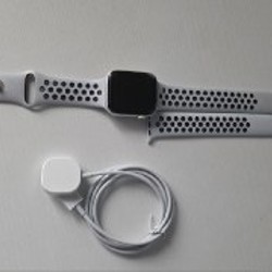 Apple watch series 5 - фото 1