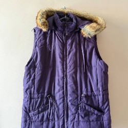 Жилетка с искусственным мехом - фото 5