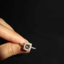 Бриллиантовое кольцо - фото 3