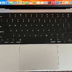 MacBook Pro - фото 2