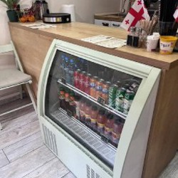 Холодильник-витрина - фото 1