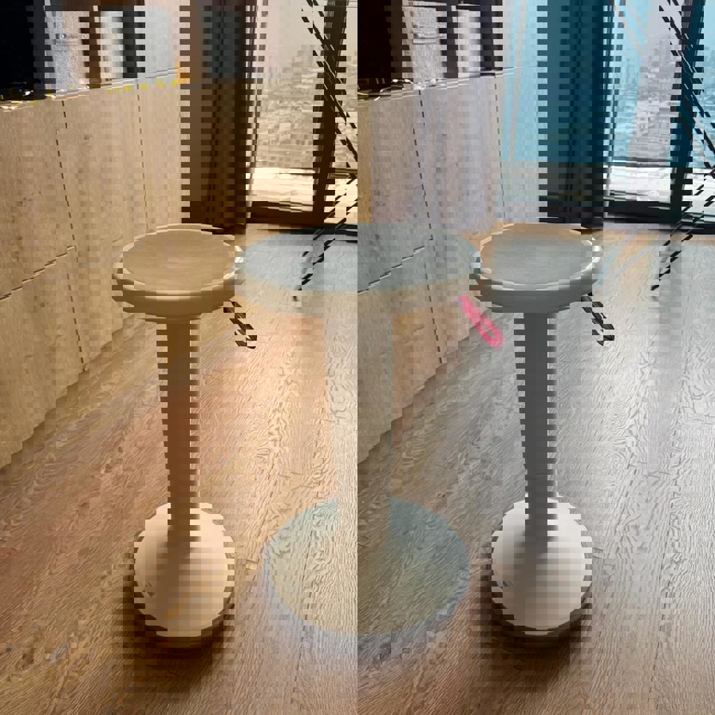 Стул для активного сидения