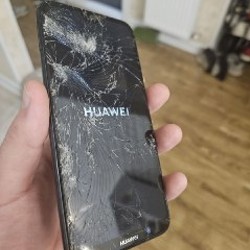 Huawei P20 lite - фото 2