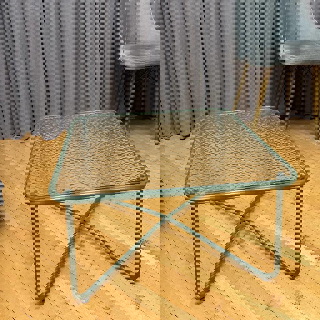 Журнальный стол