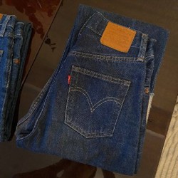 Джинсы Levi’s 501 - фото 4