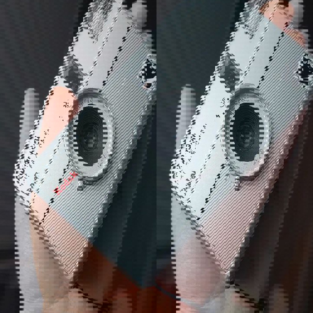 Полукадровая пленочная камера Kodak Ektar H35N