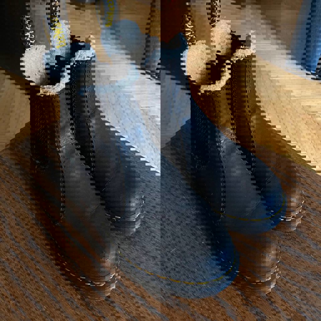 Ботинки Chelsea Dr. Martens