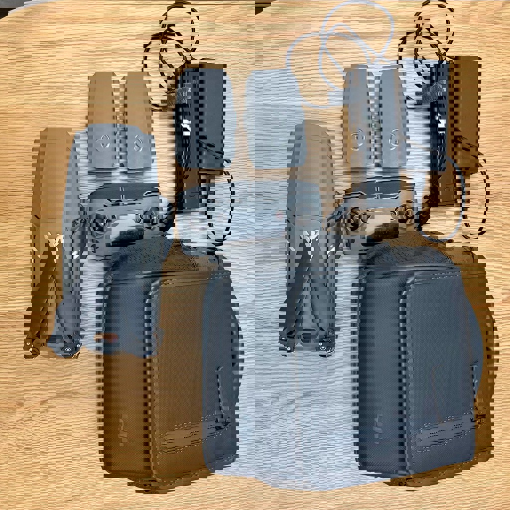 DJI Mavic 2 Pro Fly More Combo