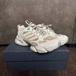 Кроссовки Nike Y2K Run - фото 4