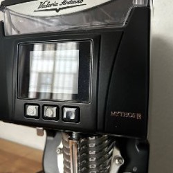 Кофемолка Victoria Arduino Mythos 2 - фото 2