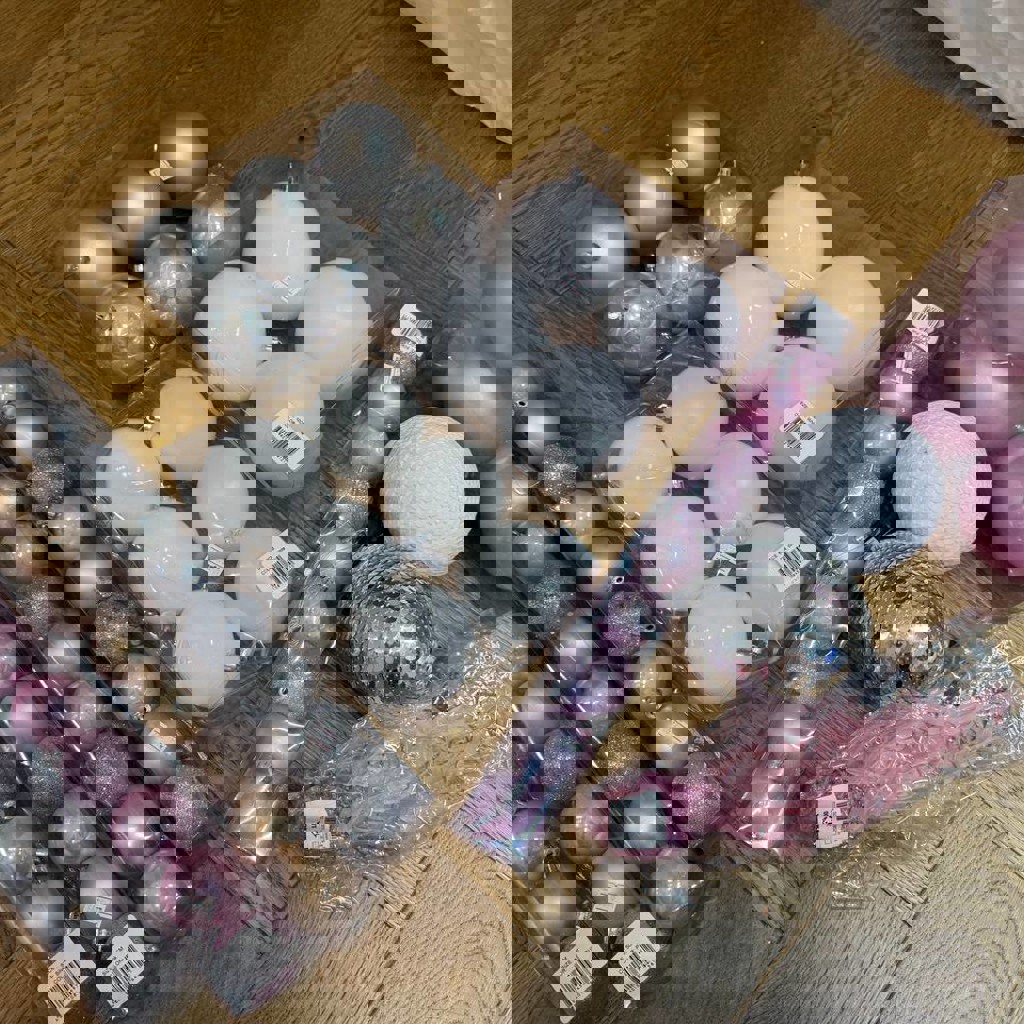 Новогодние игрушки