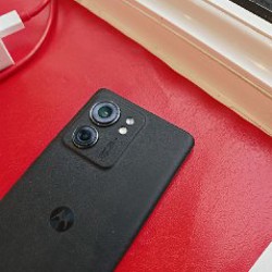 Motorola Edge 2023 - фото 2
