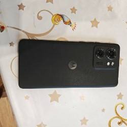 Motorola Edge 2023 - фото 5