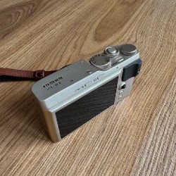 Fujifilm XF10 - фото 3