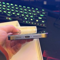 Apple iPhone 16 Pro Max 256GB — Natural Titanium - фото 5