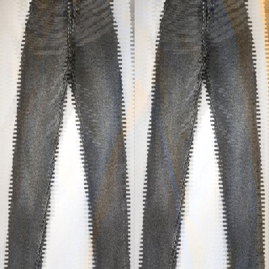 Джинсы женские Bershka Mom серые