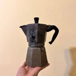 Гейзерная кофеварка Bigletti Moka Express - фото 2