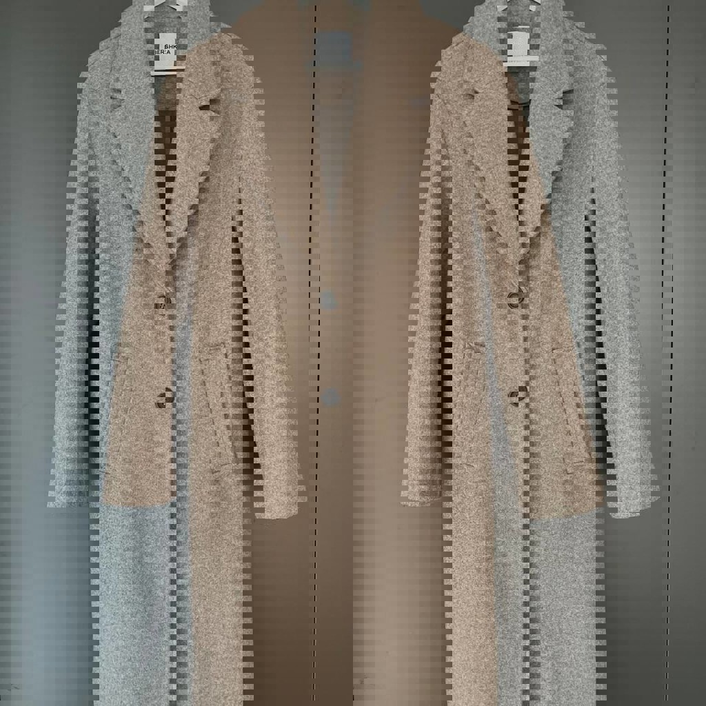 Пальто Bershka