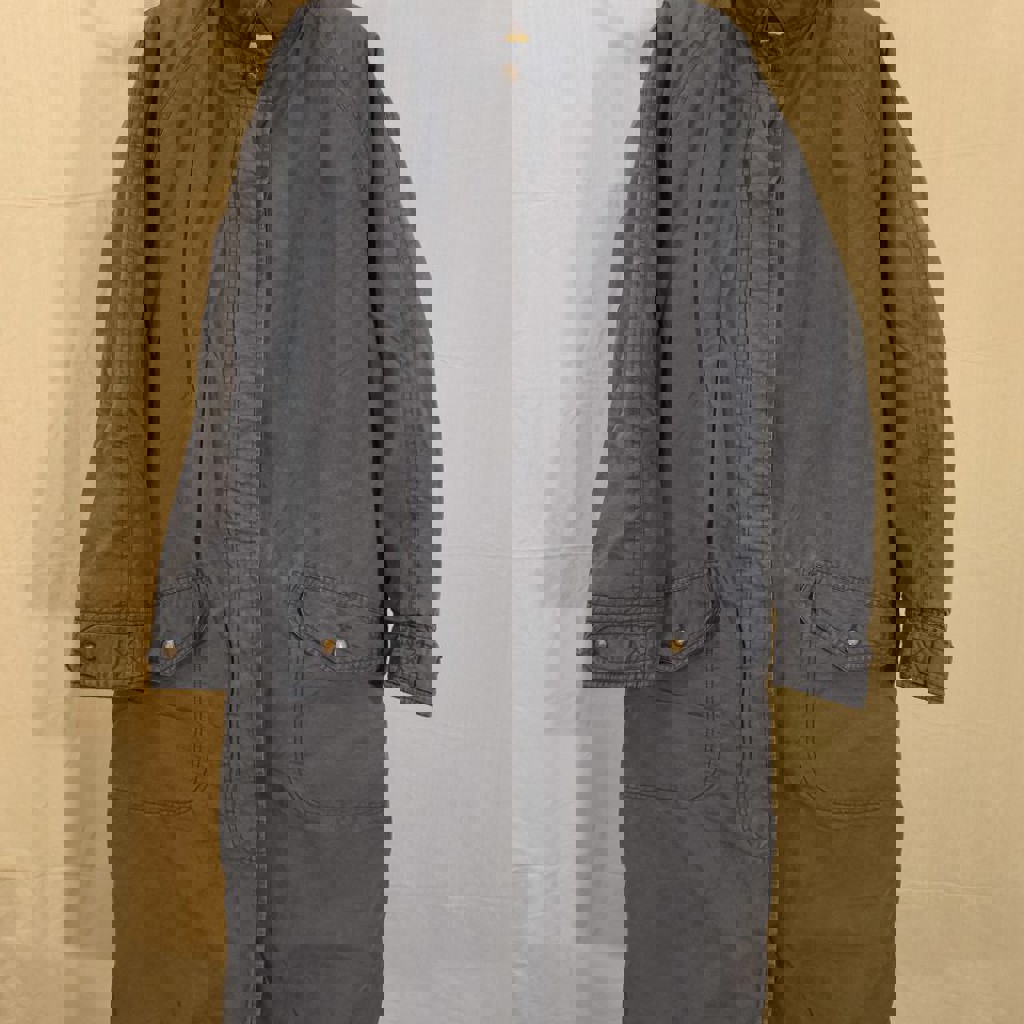 Утеплённое скандинавское пальто-парка