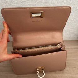 Сумка Salvatore Ferragamo - фото 3