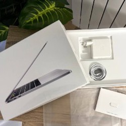 MacBook Pro 13, 2019, Touch Bar - фото 9