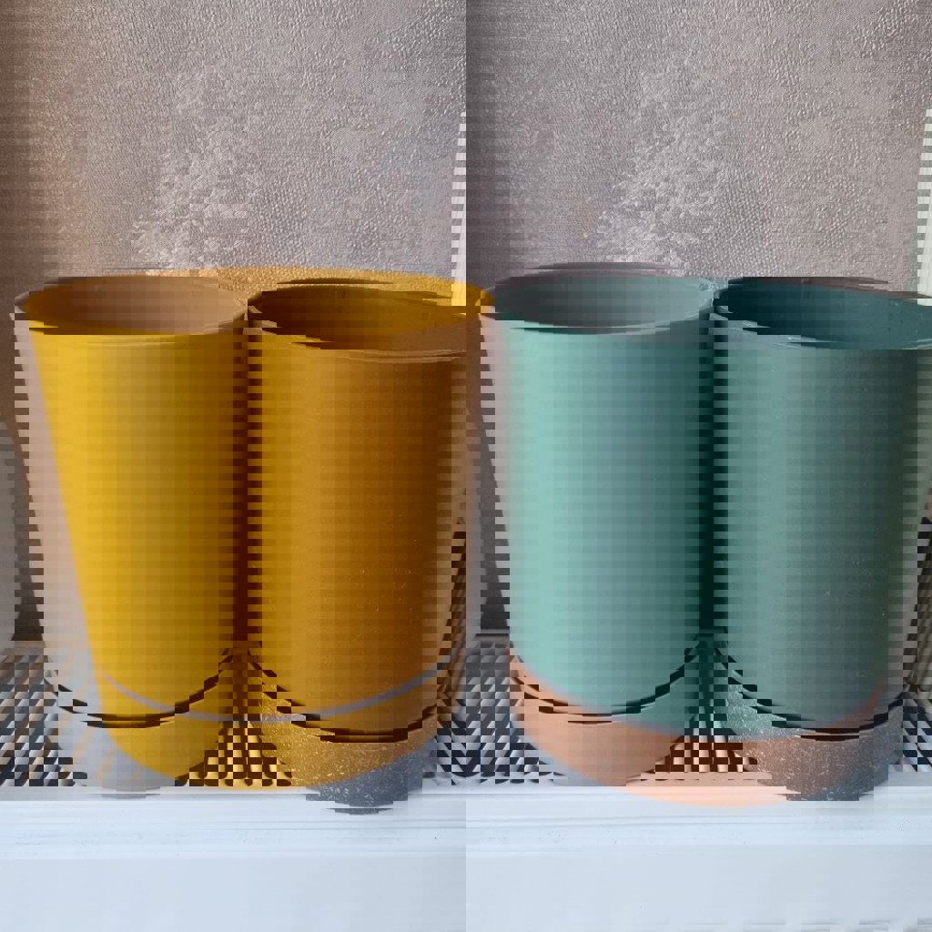 Коричневый/терракотовый горшок