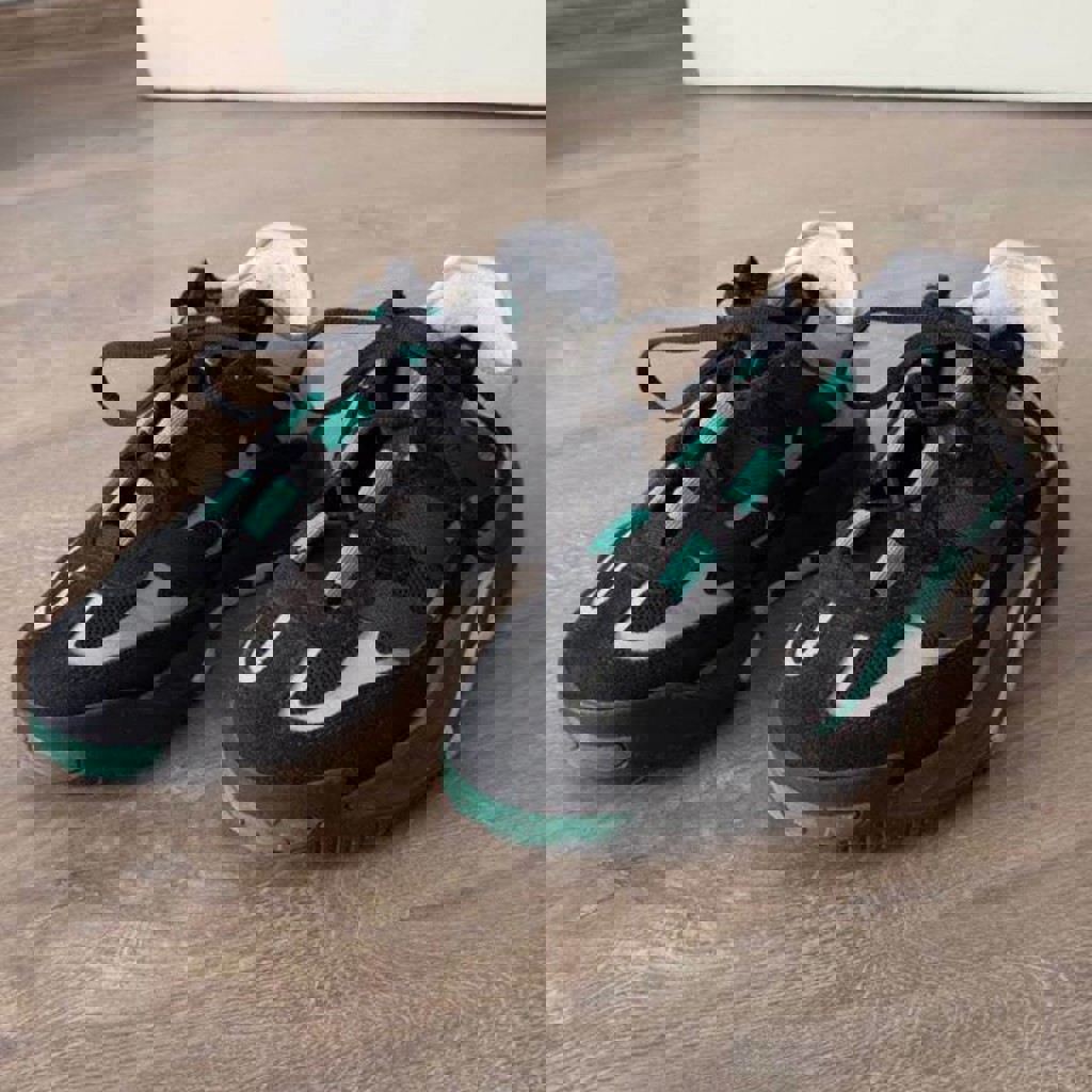 Кроссовки Adidas