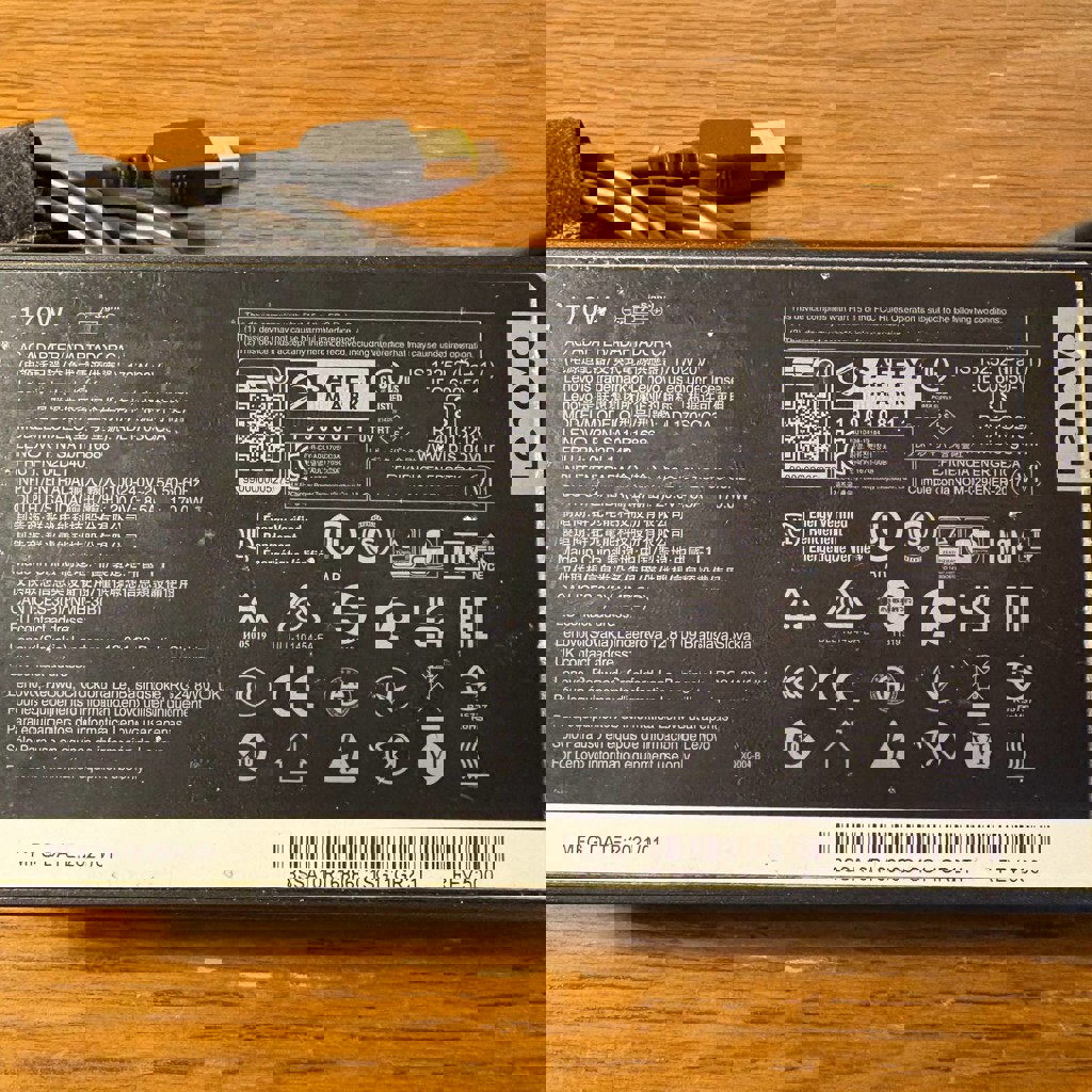 Зарядное устройство для ноутбука Lenovo