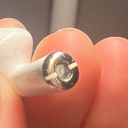 Apple AirPods 2nd generation - фото 4