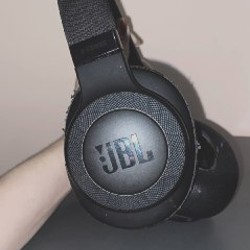 Беспроводные наушники JBL E65btnc - фото 2