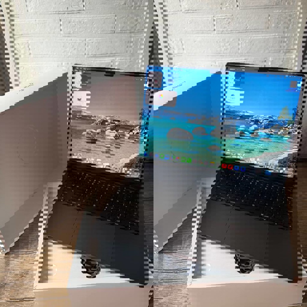 Macbook Pro 14 inch 2024