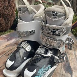 Горнолыжные ботинки Atomic LiveFit 70 - фото 5