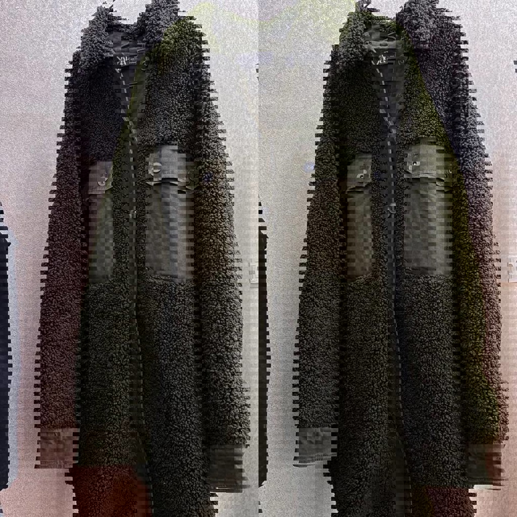 Куртка-рубашка из плюша