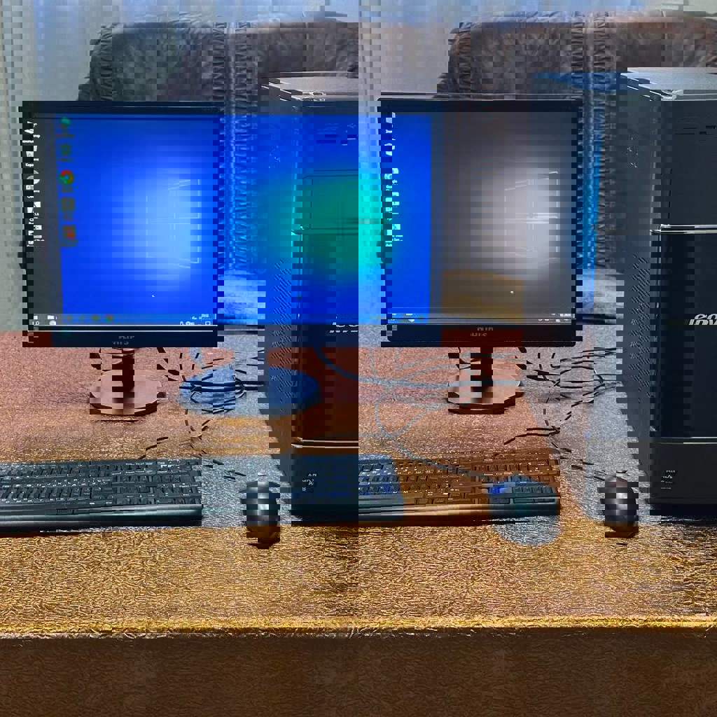 Компьютер с монитором