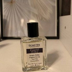 Demeter Funeral Home - фото 2