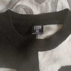 Свитер с графити - фото 3