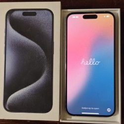 IPhone 15 Pro белый - фото 3